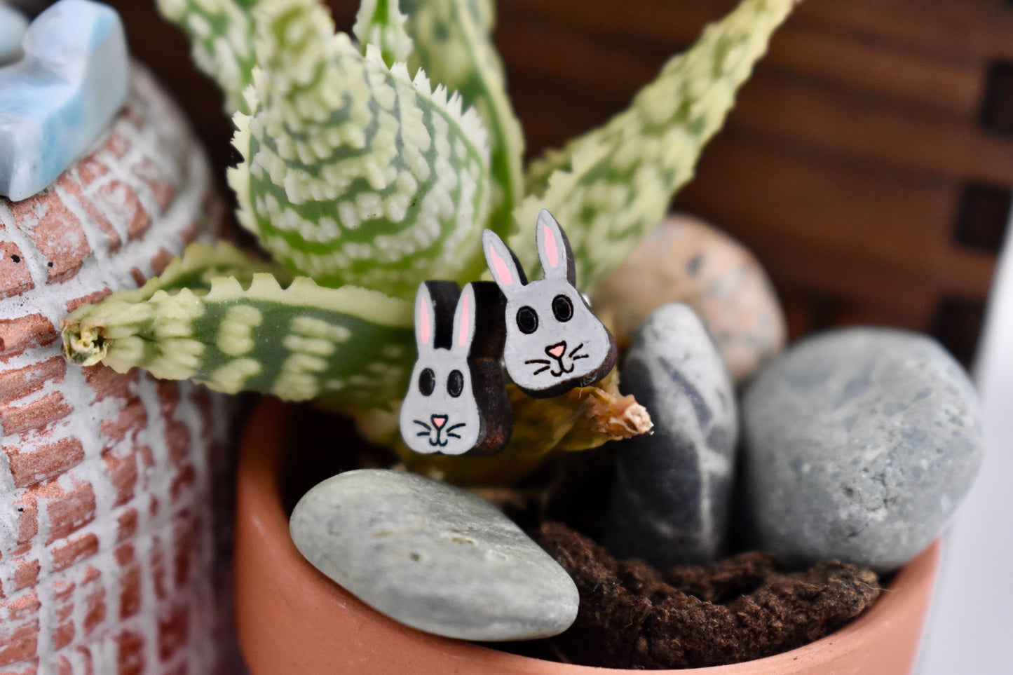 Rabbit Studs
