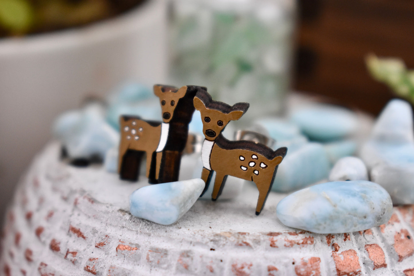 Doe Studs