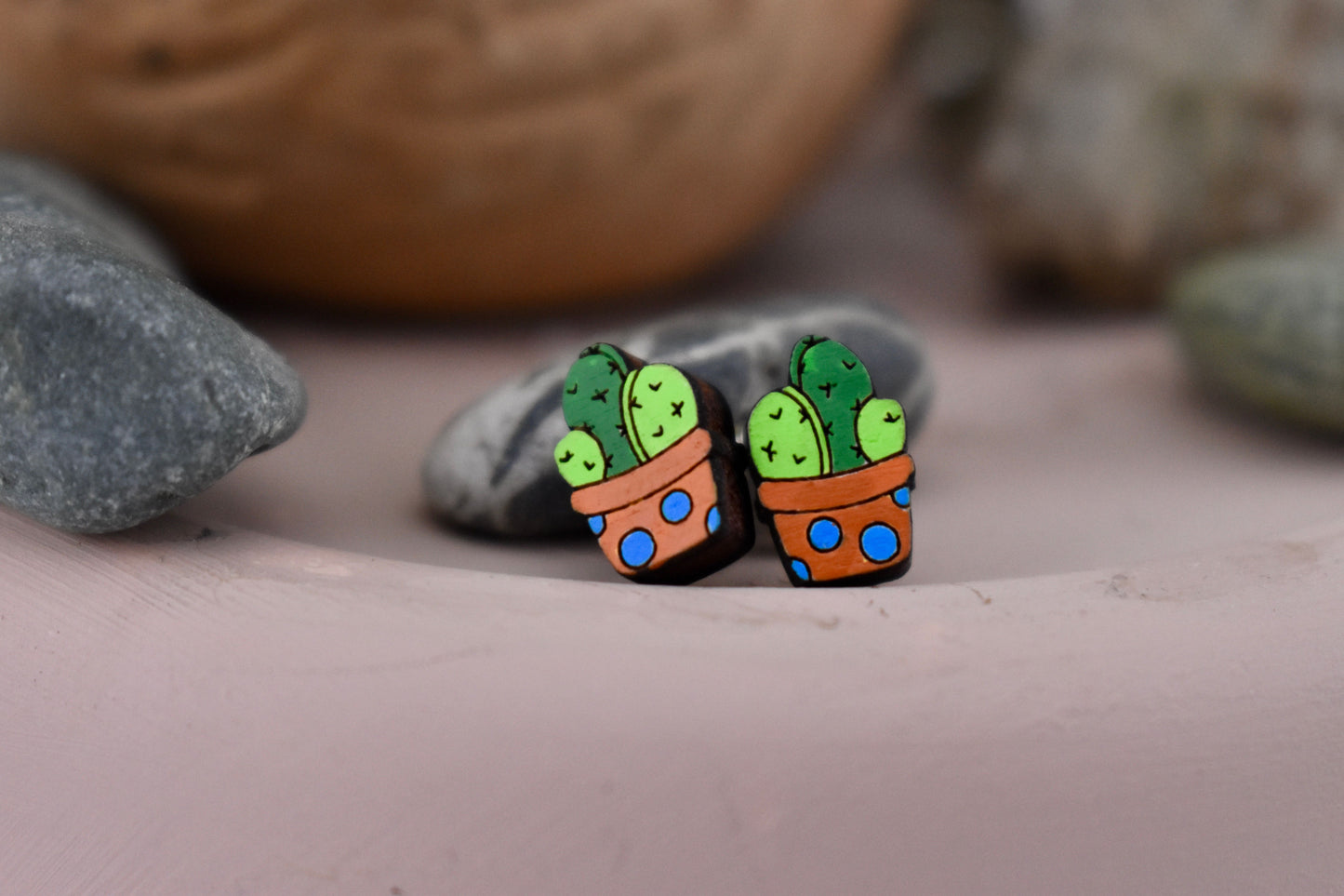 Potted Cacti Studs