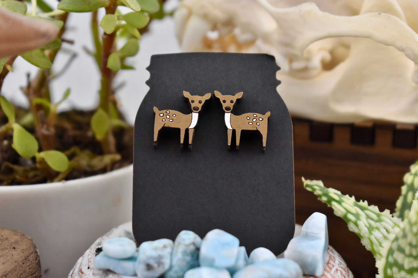 Doe Studs