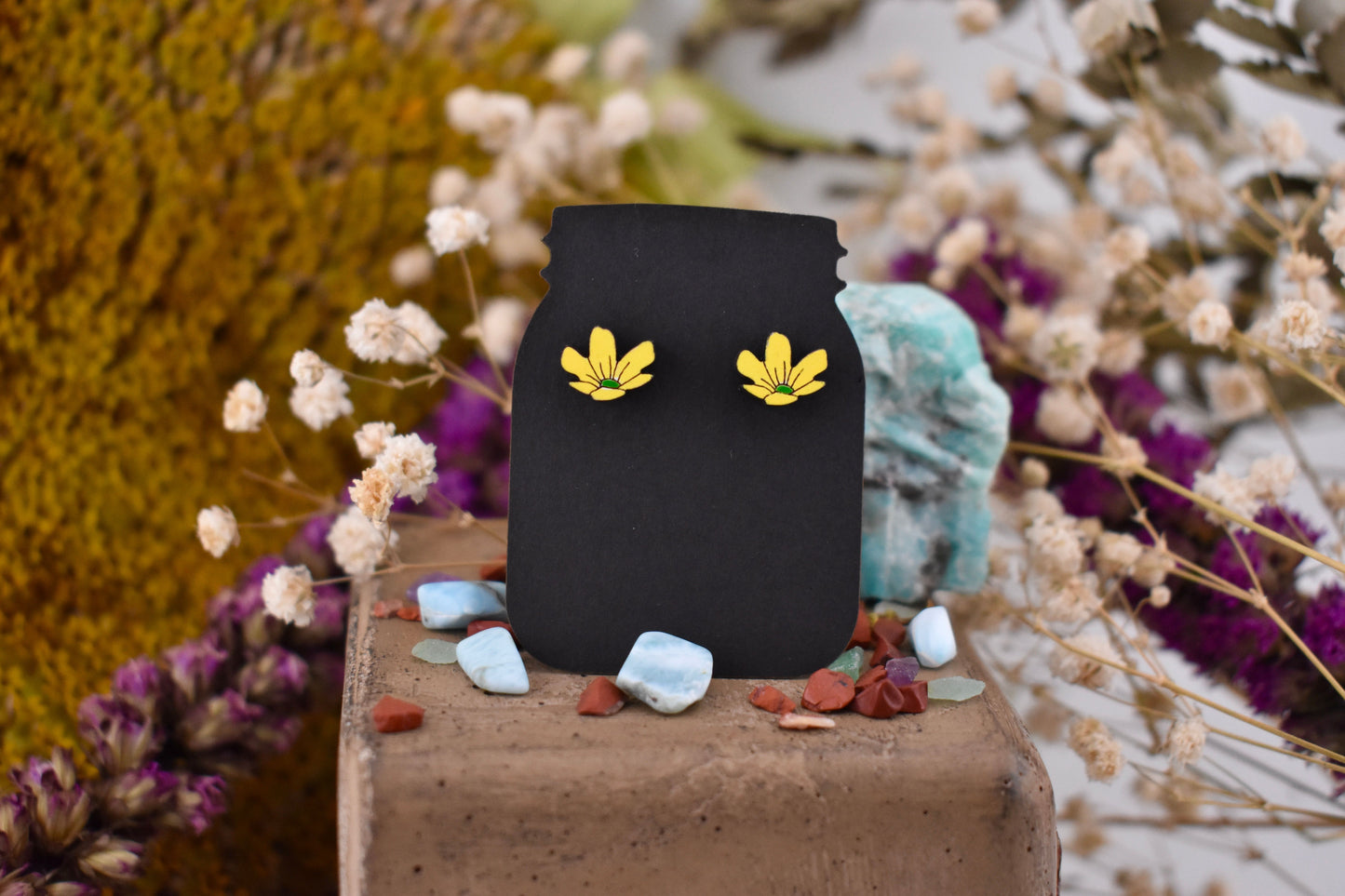 Yellow Daisy Side Studs