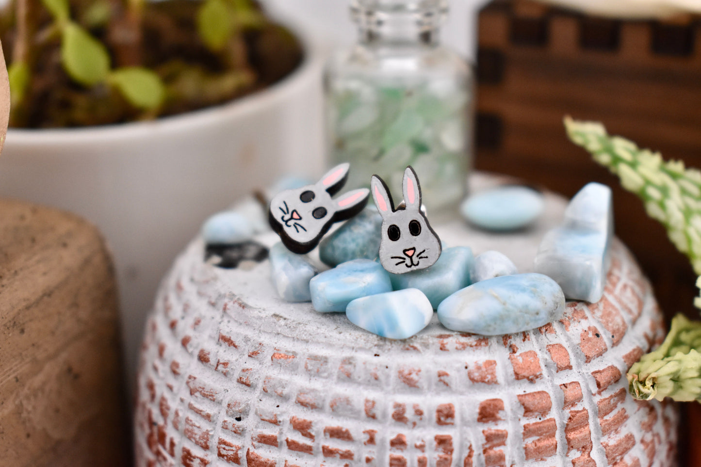 Rabbit Studs