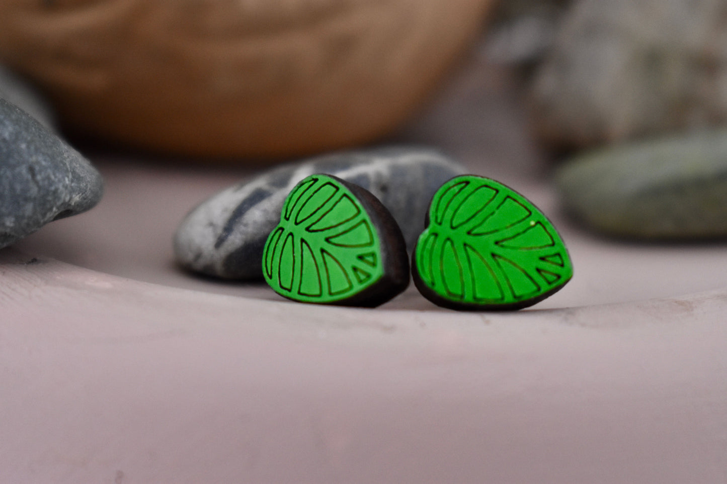 Leaf Studs